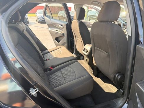 Used 2020 Chevrolet Equinox LT image 28