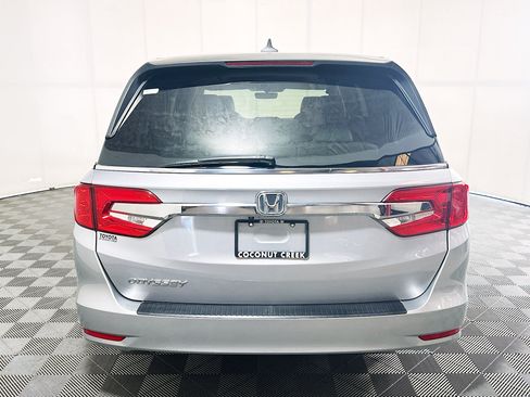 Used 2018 Honda Odyssey EX-L image 4