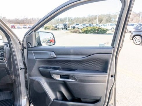 New 2025 Ford Ranger XLT w/ Technology Package AWD/4WD image 23