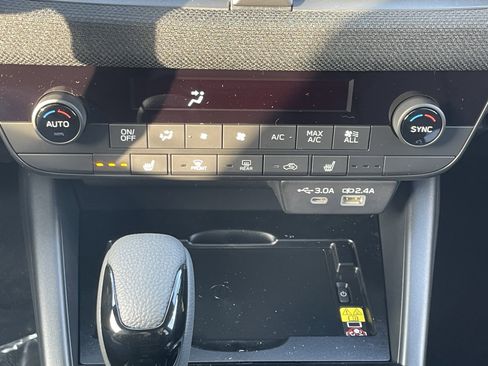 New 2026 Subaru Outback Limited image 25