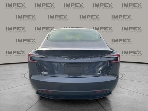 Used 2024 Tesla Model 3 Standard Range image 4