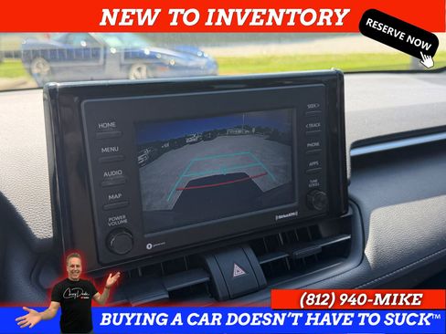 Used 2021 Toyota RAV4 XLE AWD/4WD image 31