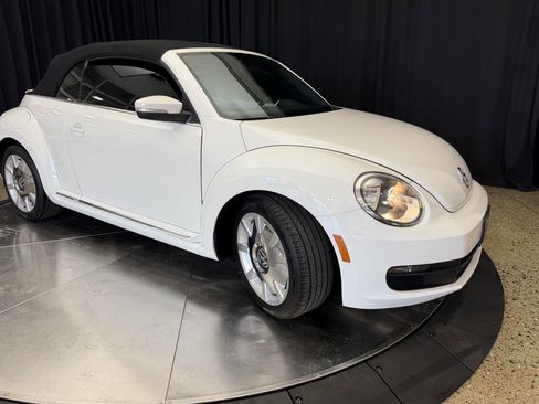 Used 2014 Volkswagen Beetle 2.5 image 20