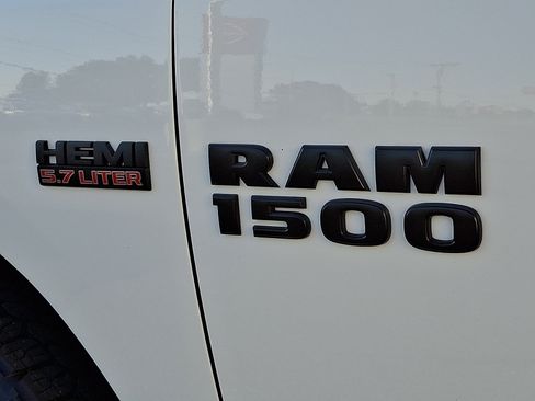 Used 2018 RAM 1500 Sport w/ Convenience Group AWD/4WD image 32