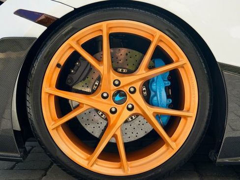 Used 2019 McLaren 720S Performance image 32