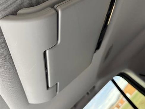 Used 2015 GMC Yukon Denali w/ Open Road Package image 32