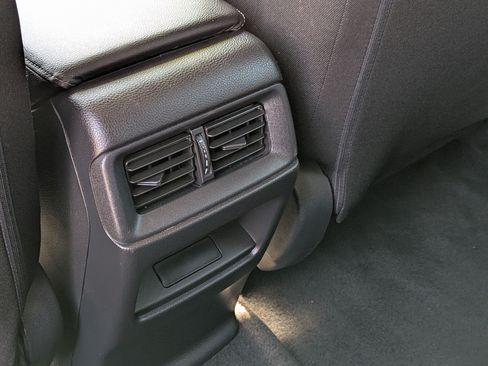 Used 2024 Honda CR-V LX image 22