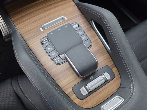 New 2026 Mercedes-Benz GLS 450 4MATIC image 17