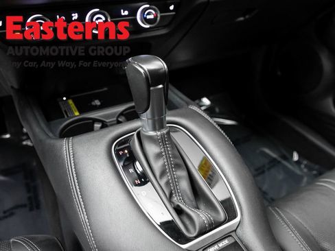 Used 2024 Honda HR-V EX-L image 13