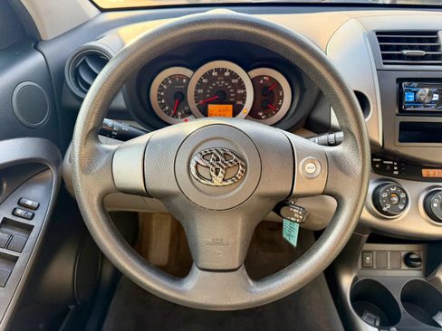 Used 2010 Toyota RAV4 2WD w/ Base L4 Extra Value Pkg image 15