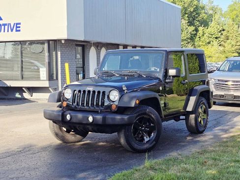Used 2012 Jeep Wrangler Sport AWD/4WD image 2