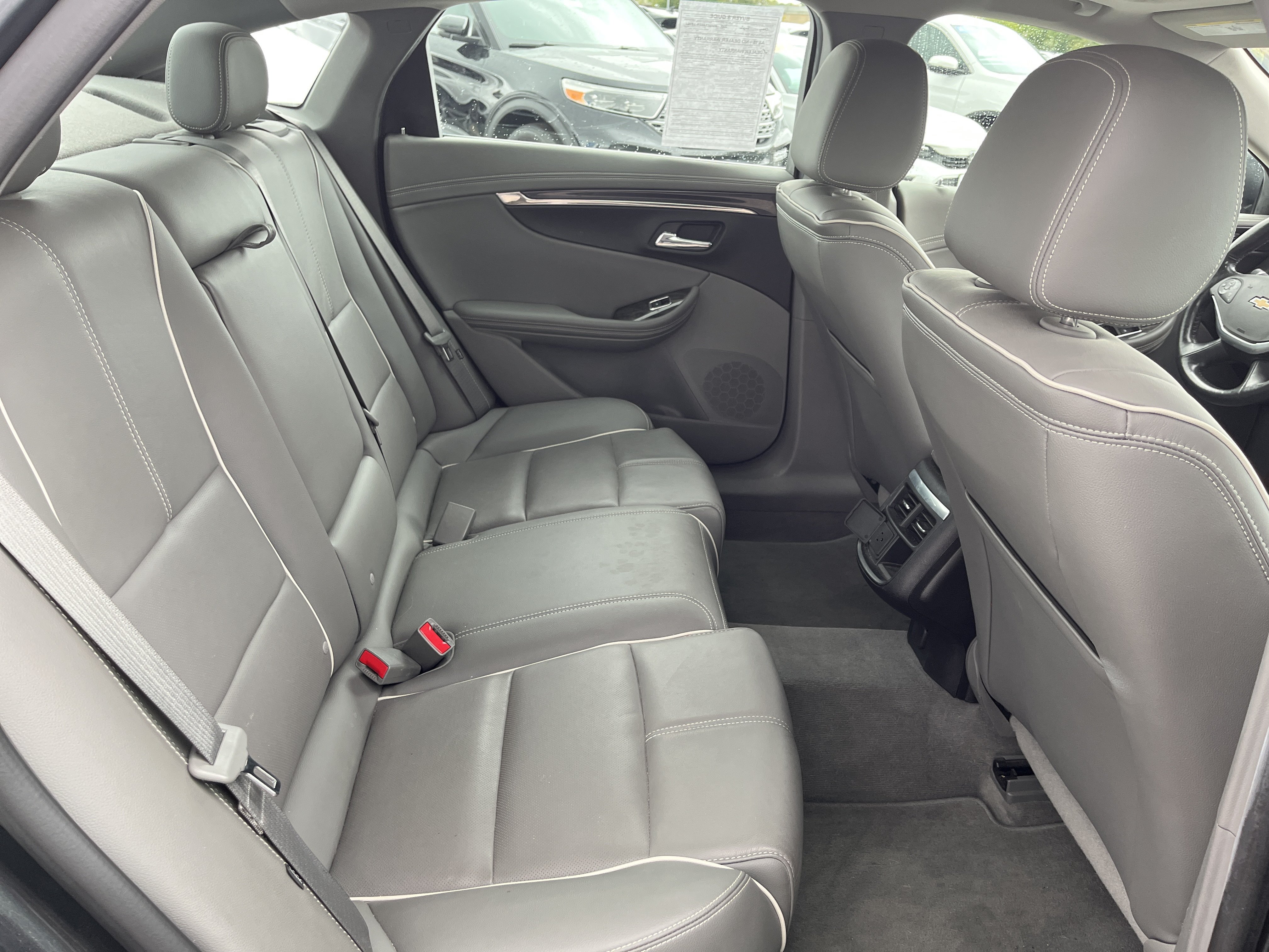 Used 2015 Chevrolet Impala LTZ FWD image 17