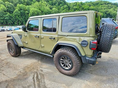 Used 2025 Jeep Wrangler Unlimited Rubicon 392 AWD/4WD image 3