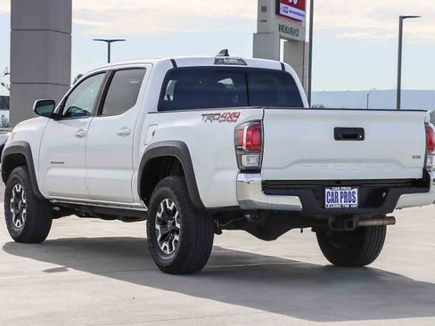Used 2023 Toyota Tacoma TRD Off-Road image 6