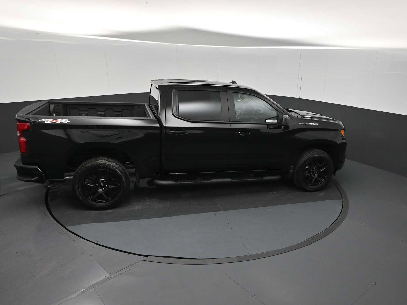 New 2026 Chevrolet Silverado 1500 RST w/ RST Select Package AWD/4WD image 17