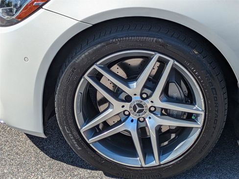 Used 2019 Mercedes-Benz S 560 Sedan image 14