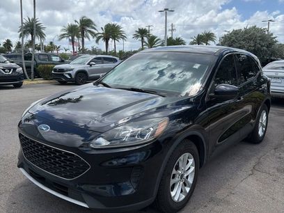 Used 2021 Ford Escape SE w/ Convenience Package