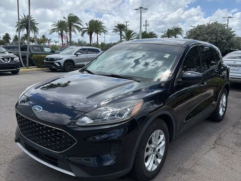 Used 2021 Ford Escape SE w/ Convenience Package FWD image 1
