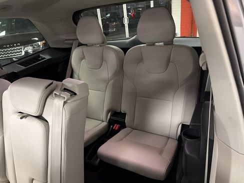 Used 2020 Volvo XC90 T5 Momentum AWD/4WD image 41