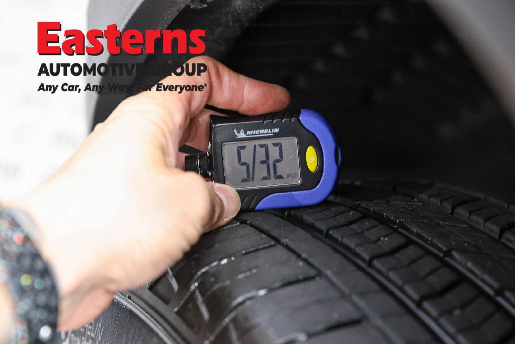 Used 2023 Jeep Grand Cherokee 4WD 4xe image 32