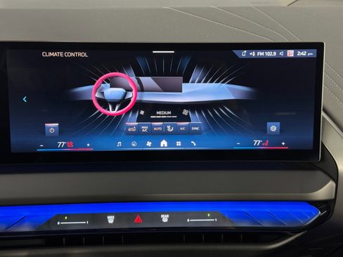 Used 2025 BMW X3 xDrive30i w/ M Sport Package image 26