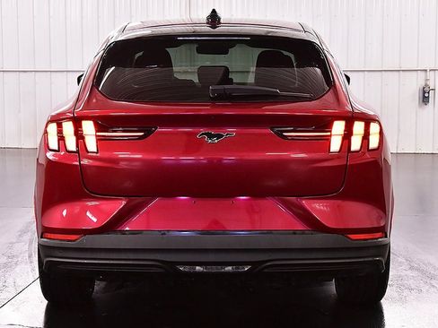 Used 2025 Ford Mustang Mach-E Premium image 6