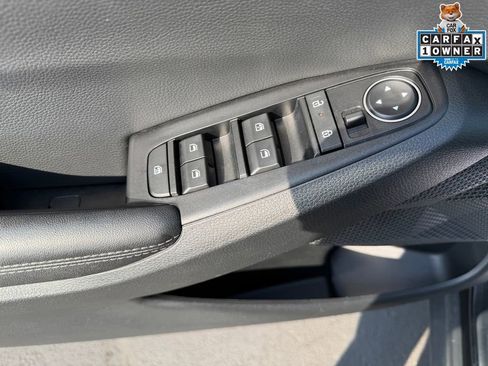 Used 2024 Kia Seltos EX image 16