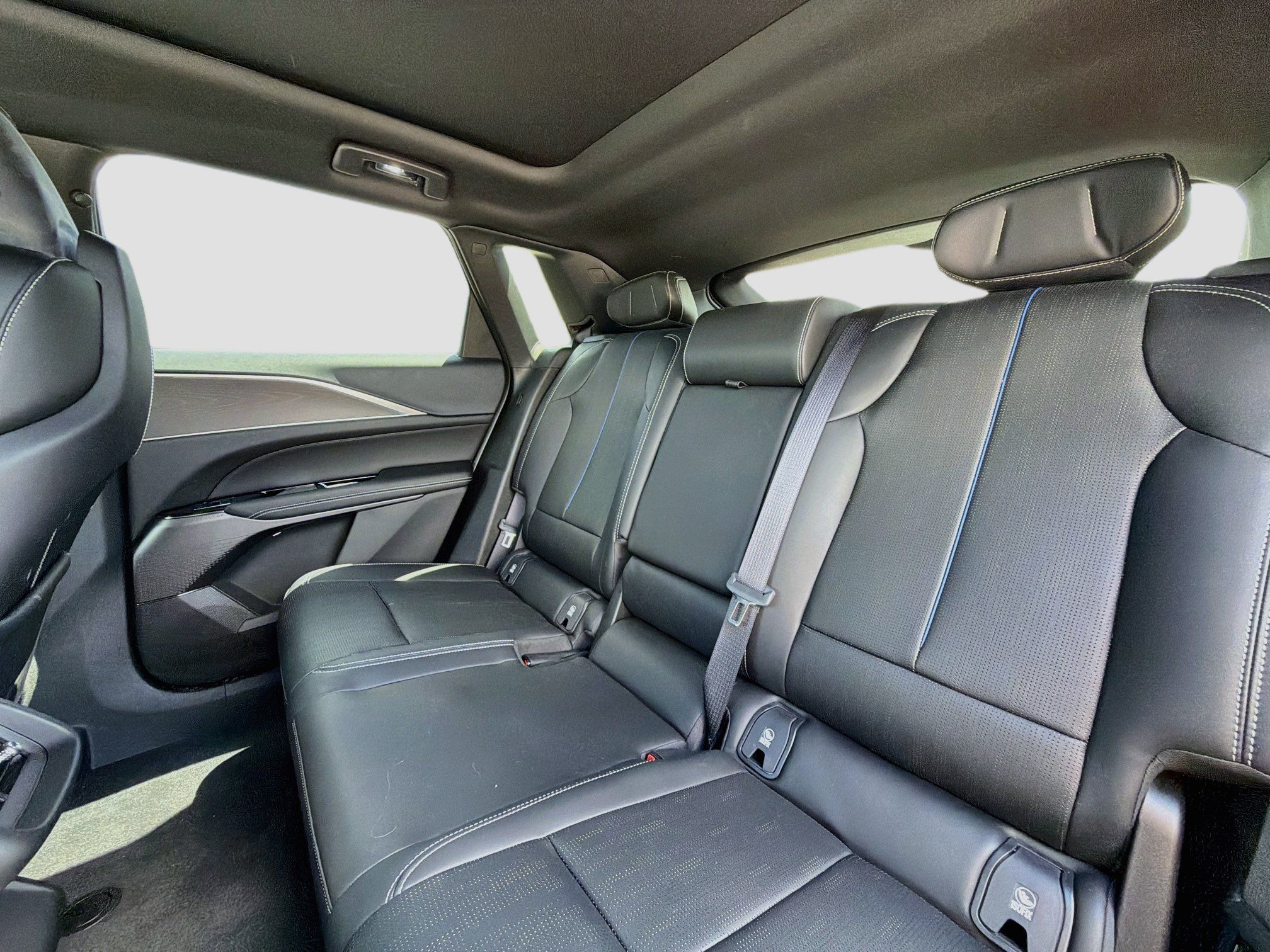 Used 2025 Cadillac Lyriq Luxury RWD image 20