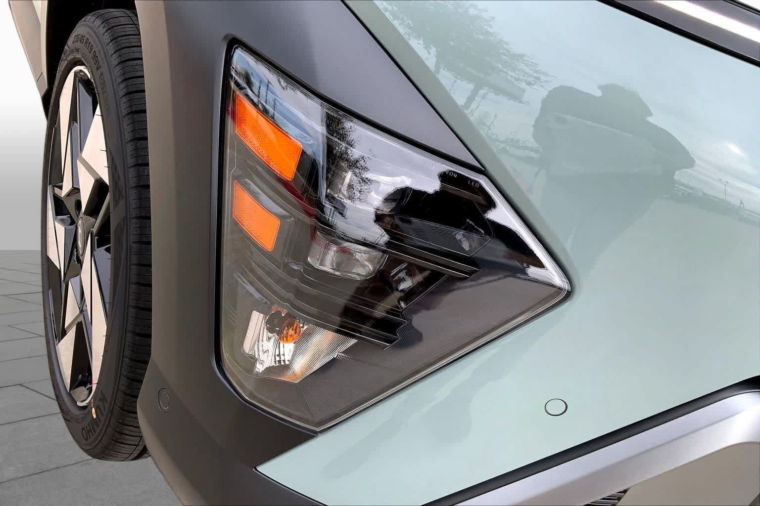 New 2027 Hyundai Kona Limited AWD/4WD image 13