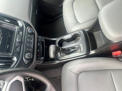 Used 2019 Chevrolet Colorado W/T w/ WT Convenience Package image 15