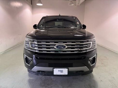 Used 2021 Ford Expedition Limited AWD/4WD image 2