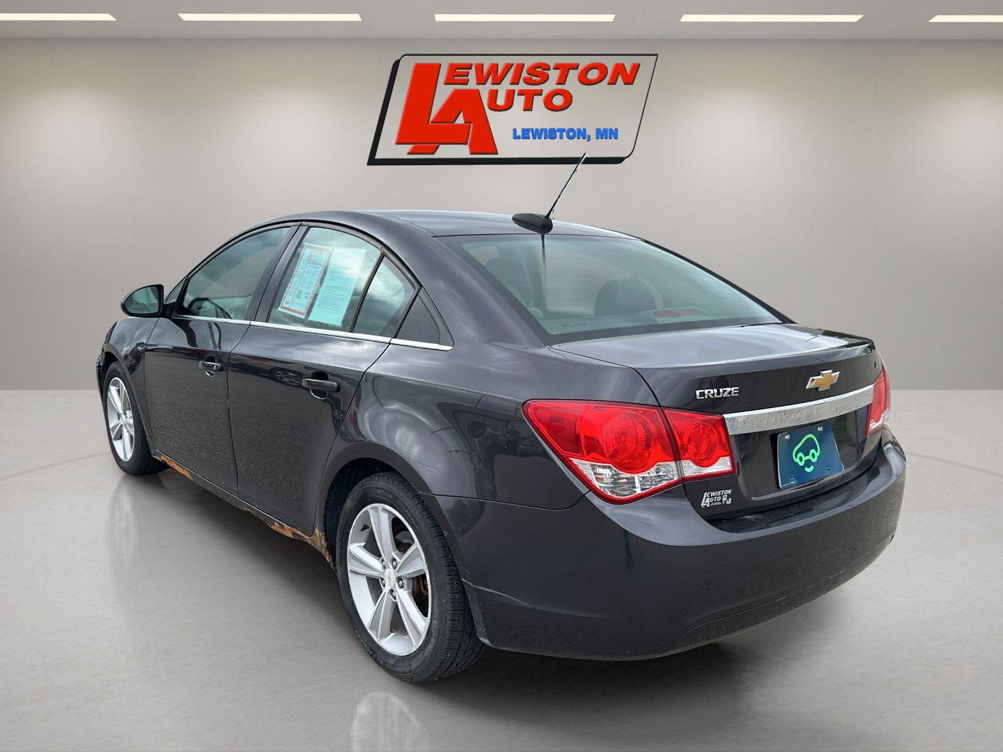 Used 2015 Chevrolet Cruze LT FWD image 11