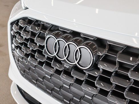 Certified 2025 Audi Q5 Premium Plus w/ Premium Plus image 30