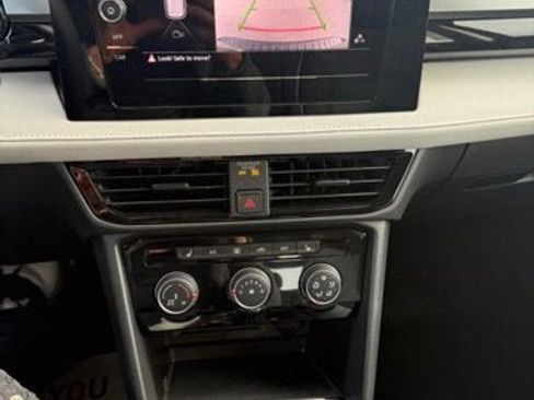 Certified 2025 Volkswagen Taos S image 20