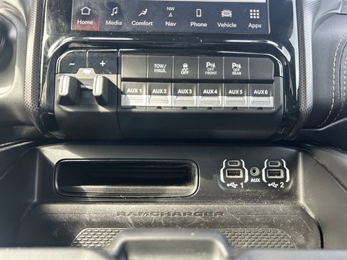 Used 2022 RAM 2500 Limited image 23