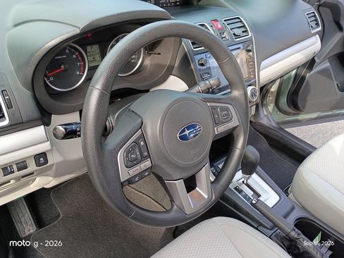Used 2018 Subaru Forester 2.5i Premium w/ All-Weather Package AWD/4WD image 17