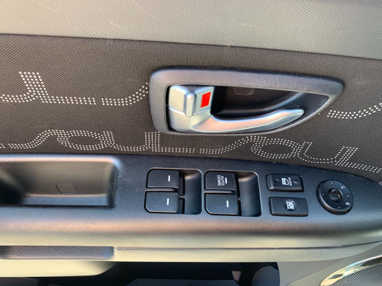 Used 2013 Kia Soul + w/ Audio Pkg FWD image 10