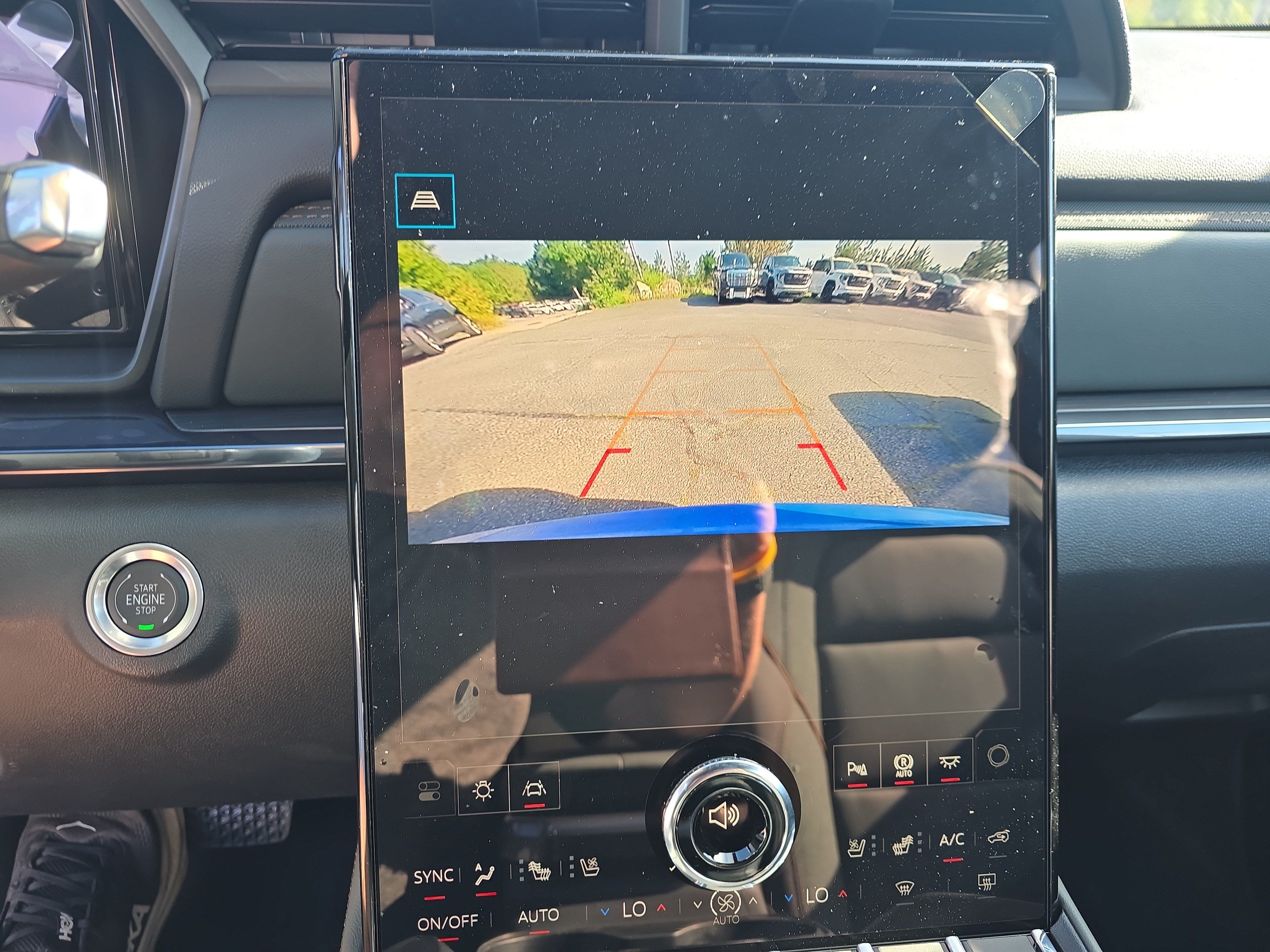 New 2027 GMC Terrain AT4 w/ Convenience Package III AWD/4WD image 34