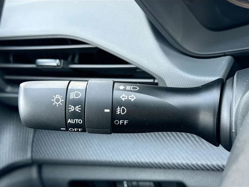 Used 2025 Subaru Crosstrek 2.5i Wilderness w/ Crosstrek Mirror Package image 12