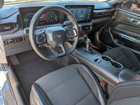 Used 2024 Ford Mustang Coupe image 15