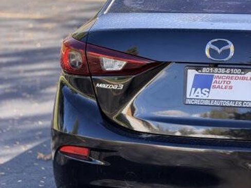 Used 2016 MAZDA MAZDA3 i Sport image 6