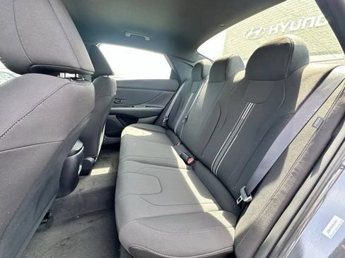 Certified 2025 Hyundai Elantra Sport FWD image 24