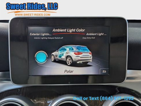 Used 2019 Mercedes-Benz GLC 300 4MATIC image 17