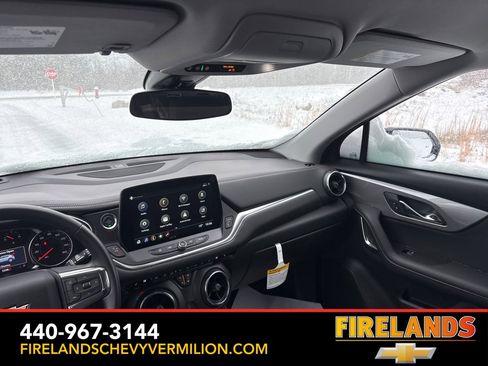 New 2025 Chevrolet Blazer LT w/ Midnight/Sport Edition image 41