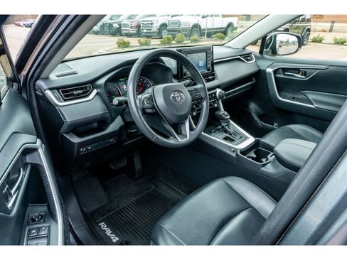 Used 2020 Toyota RAV4 XLE Premium w/ All Weather Liner Package image 9