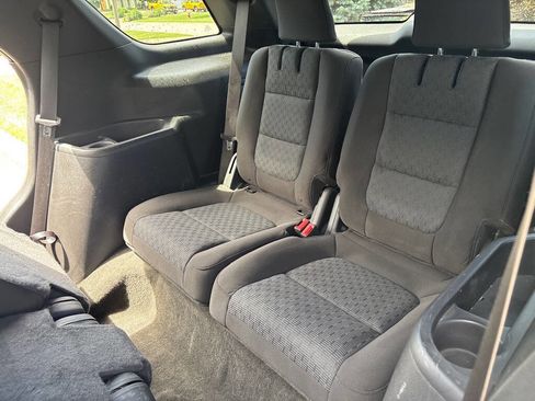 Used 2012 Ford Explorer XLT w/ Class III Trailer Tow Pkg image 13