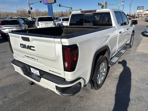 Used 2019 GMC Sierra 1500 Denali w/ Driver Alert Package II AWD/4WD image 6