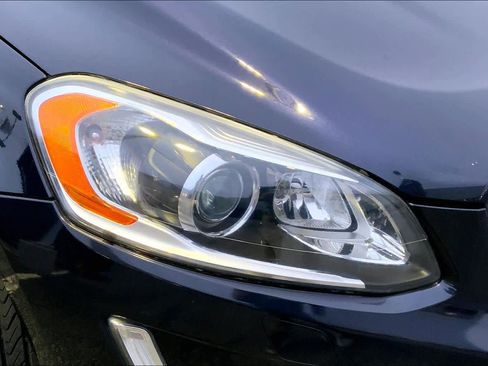 Used 2016 Volvo XC60 T5 Platinum image 26