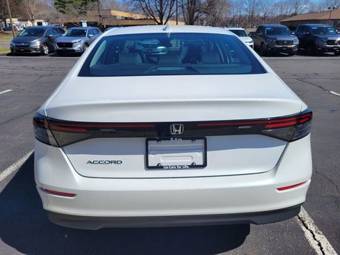 New 2026 Honda Accord LX image 4