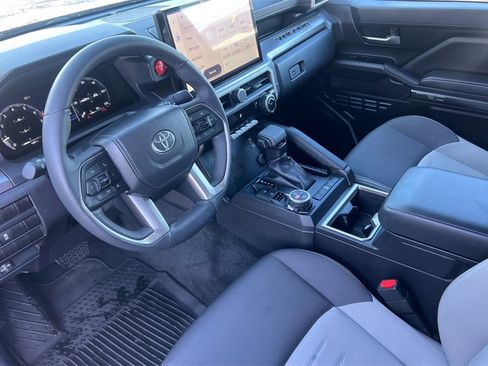 Used 2024 Toyota Tacoma TRD Off-Road image 13